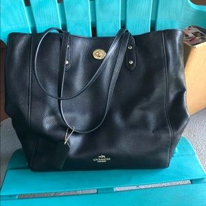 Coach tote
